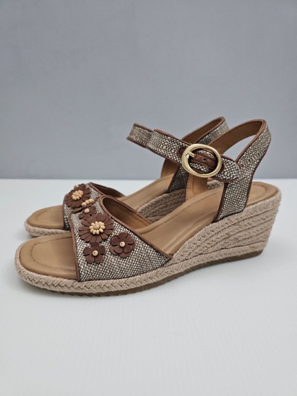 Sofft Isabella Espadrille Wedge Sandals Women 7.5 Tan Woven Jute Floral Platform
